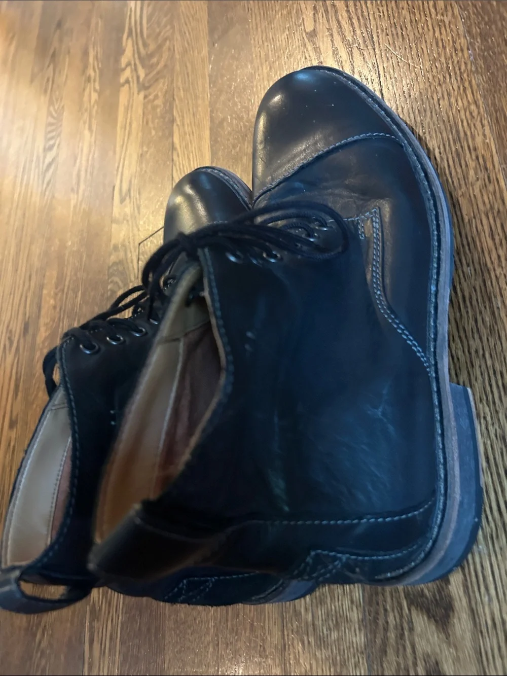 Clarks Men's Black Leather Lace-Up Ankle Boots